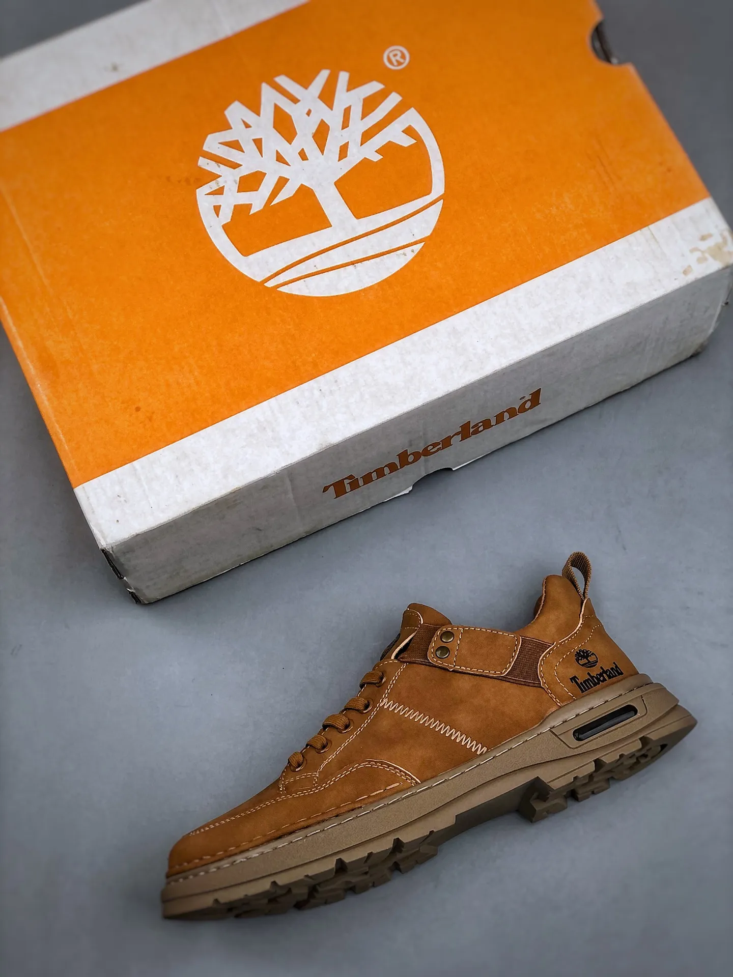 💰 480 Timberland Timberland/Timberland classic model 25ss new style Classic re-creation New upgrade Guangdong factory quality Original box original packaging The fabric is made of Italian top frosted cowhide with anti-odor and anti-corrosion genuine leather latex insoles to give you a perfect wearing experience High-quality and durable, a must-have for sportsmen Specializing in not looking handsome High-quality feet with first-class feel Exclusive supply Official item number: TB23066 Size: 39 40 41 42 43 44